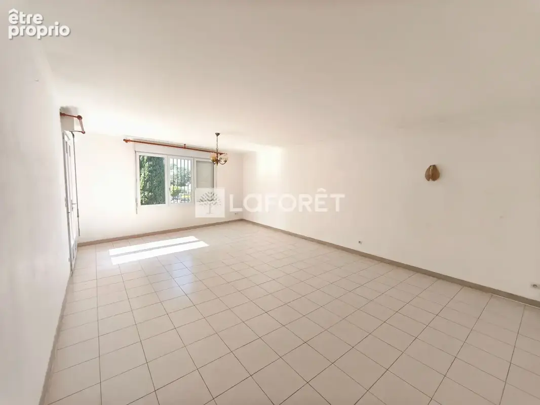 Maison Banyuls Dels Aspres 5 pièce(s) 114 m2 - photo 2