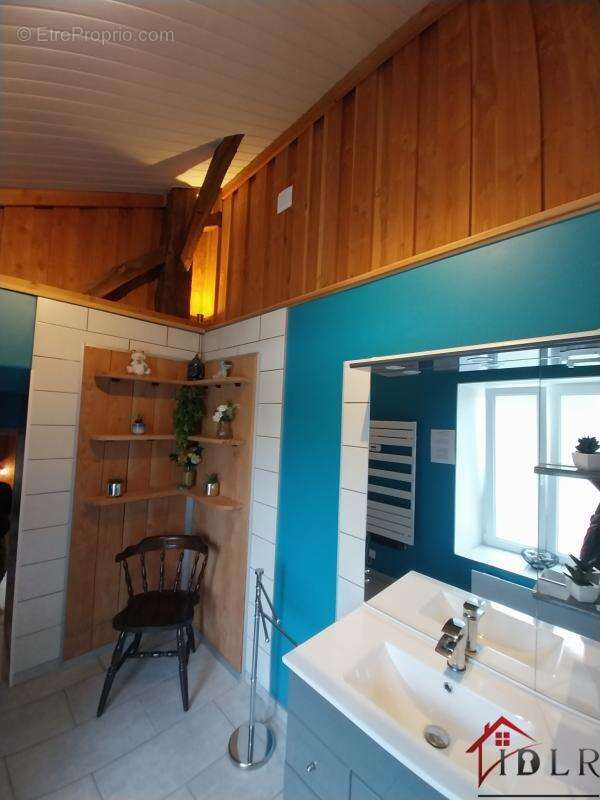 Maison à FOUGEROLLES