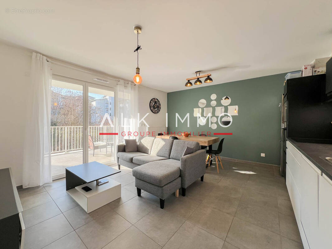 Appartement à QUINTAL