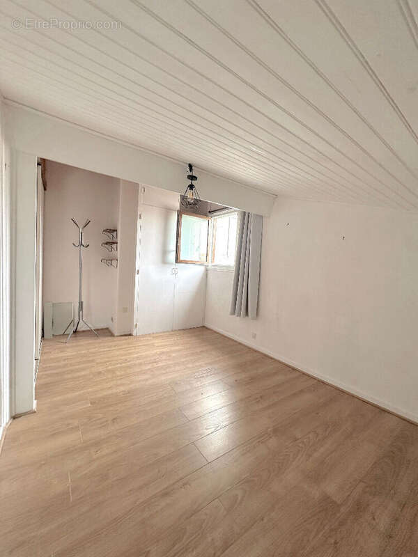 Appartement à VAUX-SUR-MER