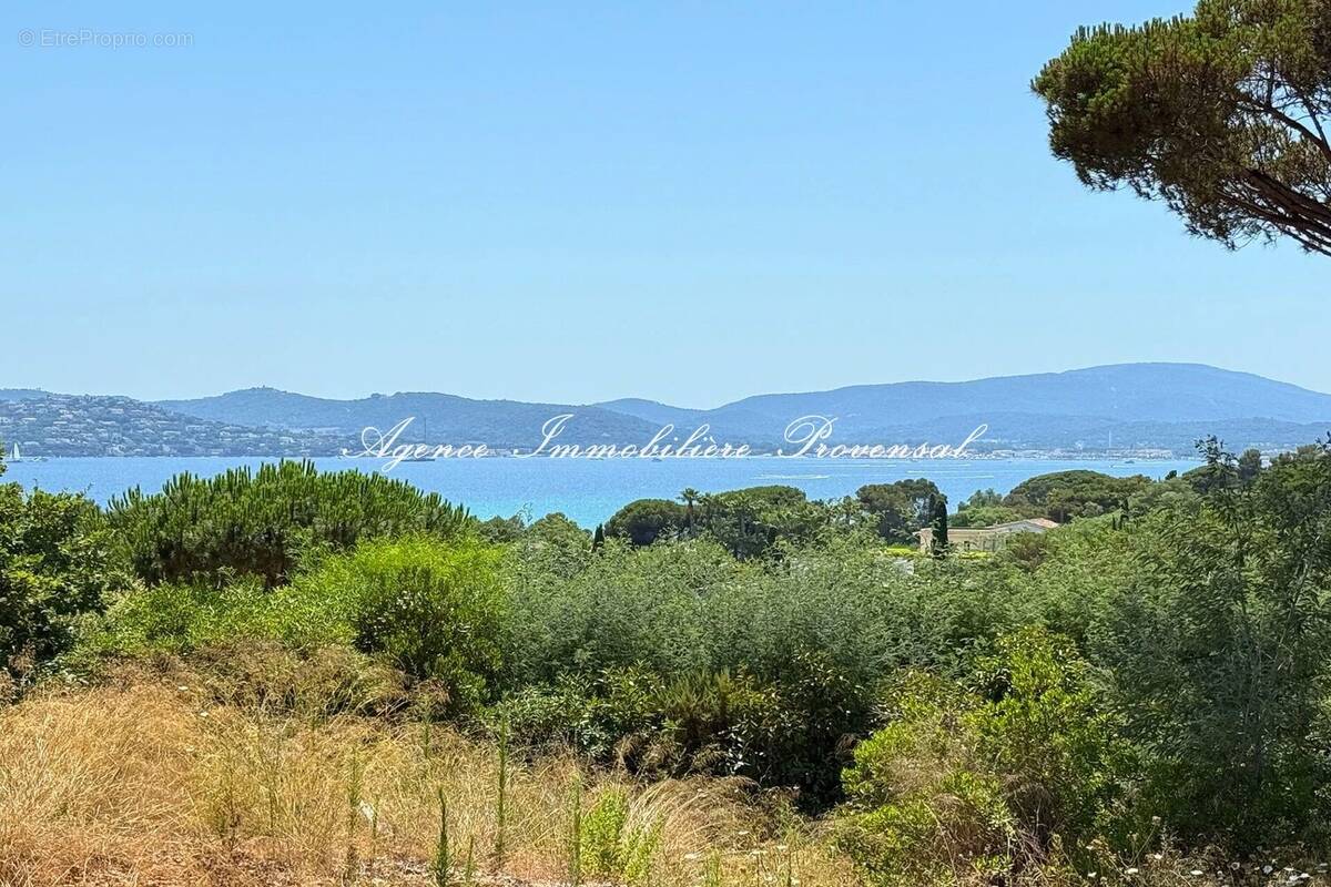 Terrain à SAINTE-MAXIME