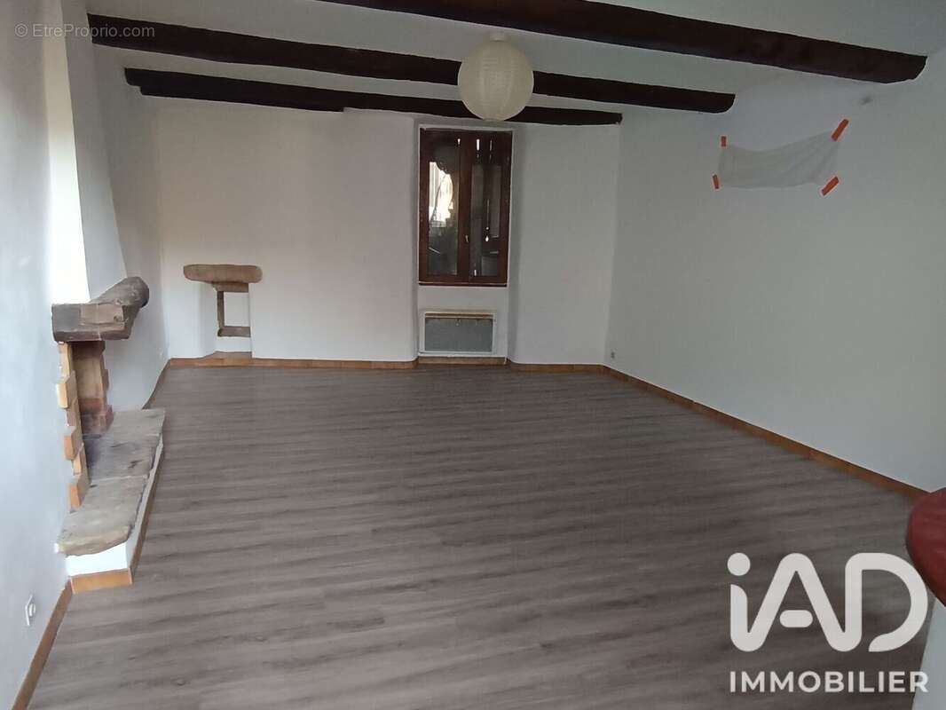Appartement 105 m² à Les Vans  - photo 4