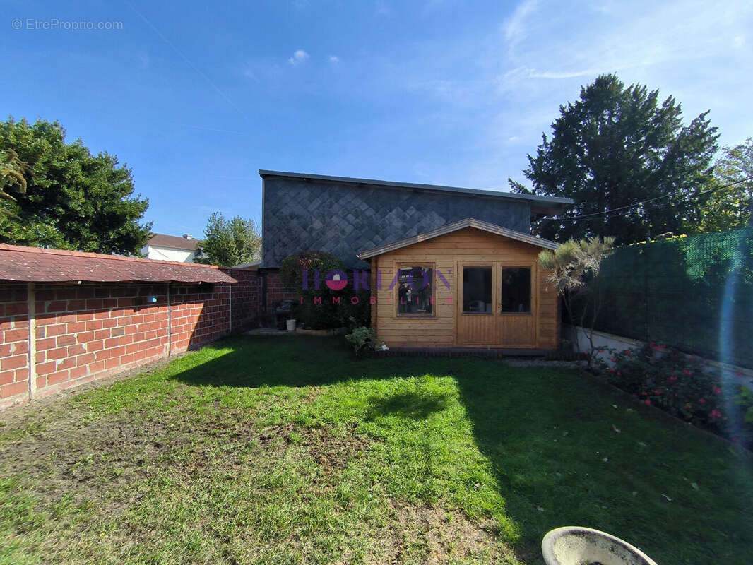 Maison à BEAUMONT-SUR-OISE