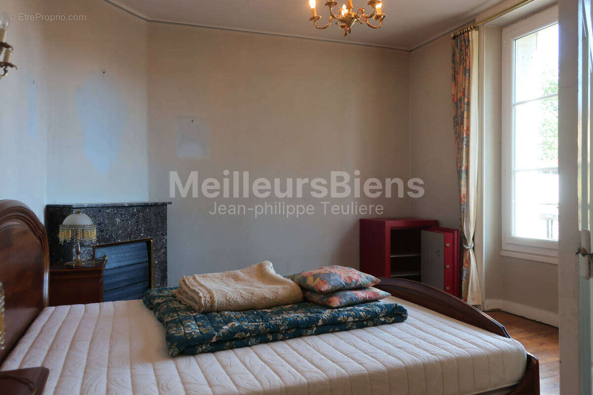 Maison à LAROQUEBROU