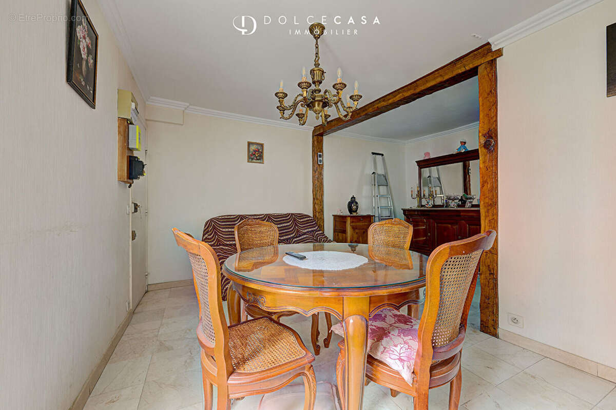 Appartement à NOGENT-SUR-MARNE