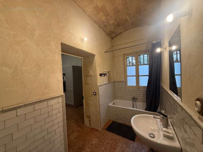 Appartement à BOLLENE