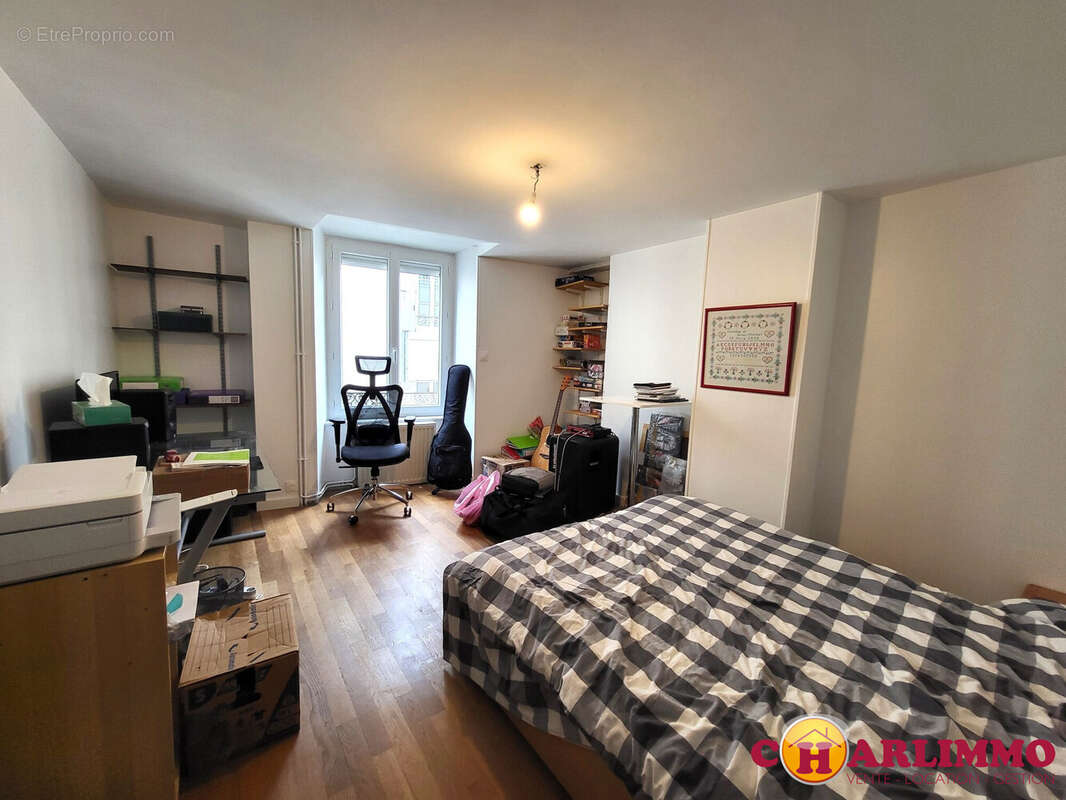 Maison à SAINT-JUNIEN