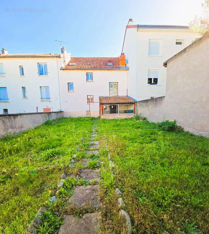 Maison à CLERMONT-FERRAND