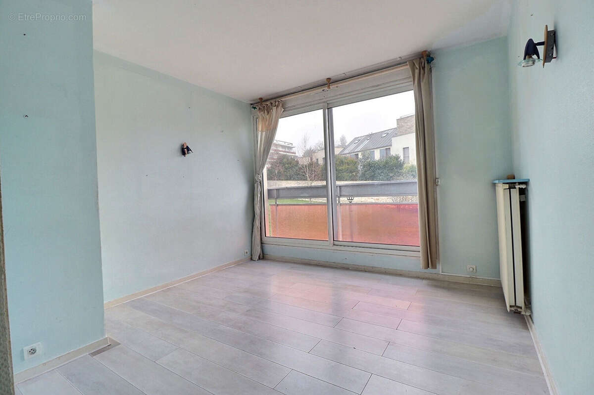 Appartement à MAREIL-MARLY