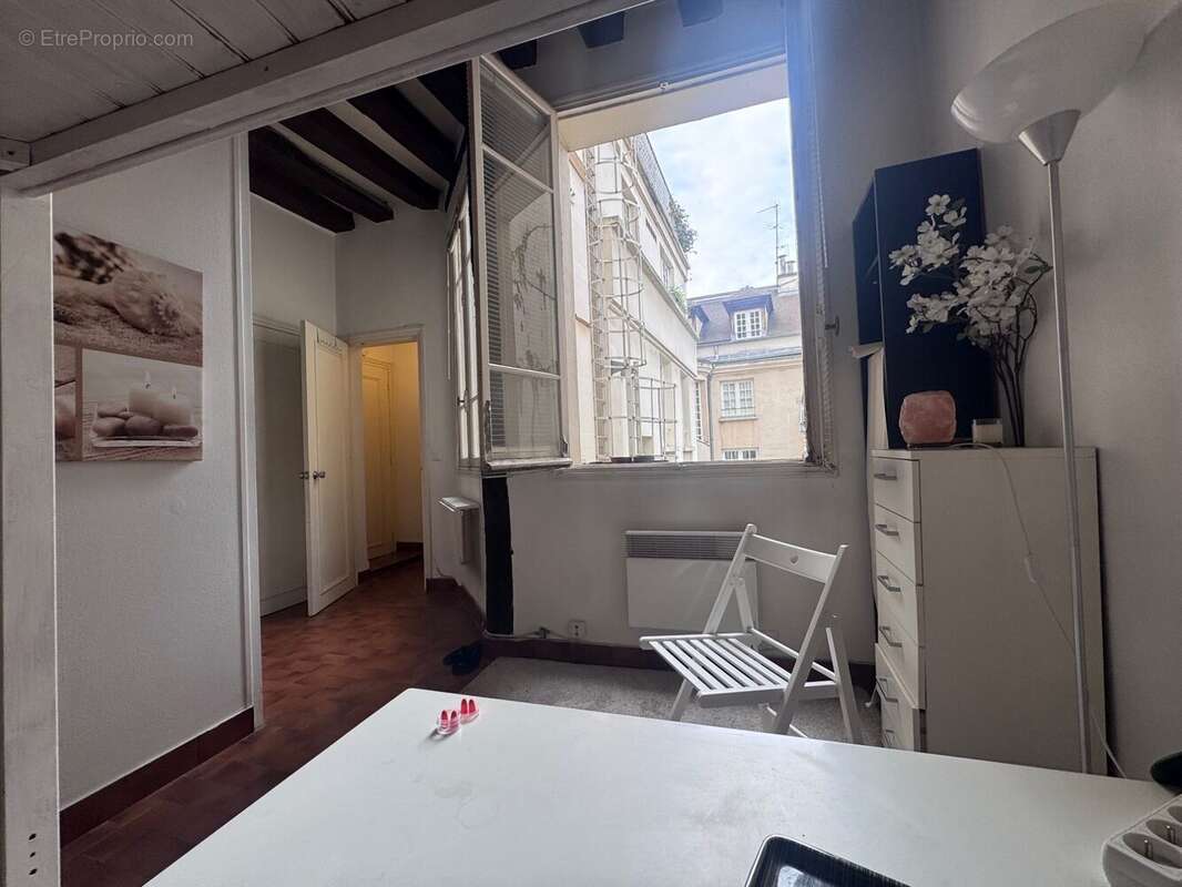 Appartement à PARIS-5E