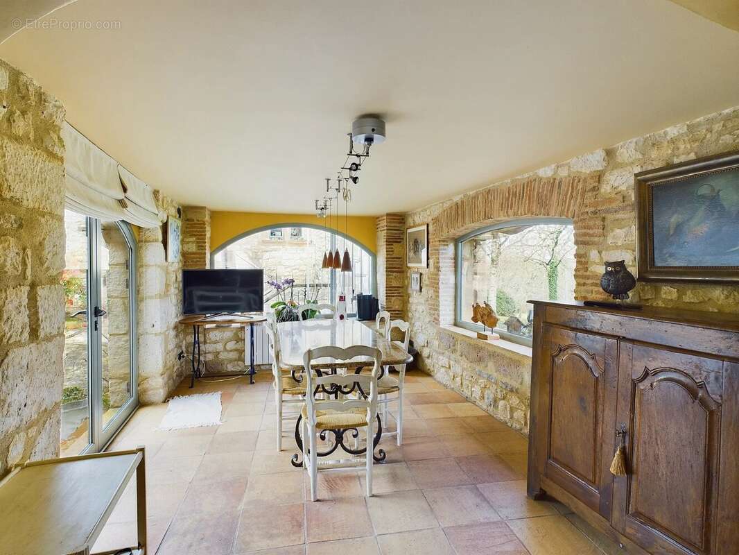 Maison à CORDES-SUR-CIEL