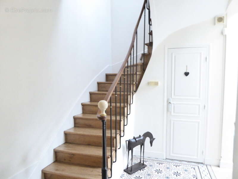 Maison à ARPAJON