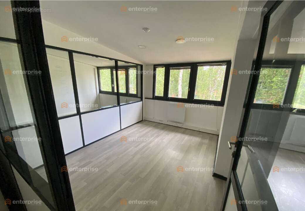 A vendre - plateau de bureaux en r+1 - 225m2 - villeneuve d'ascq - - photo 3