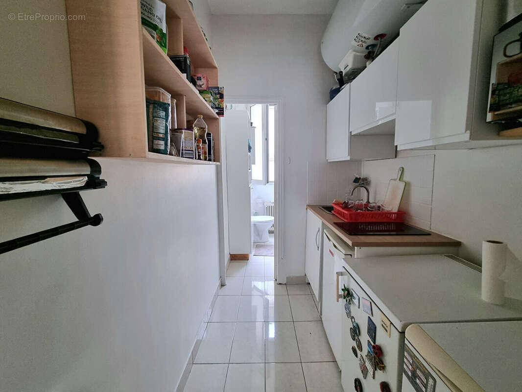 Appartement à PARIS-14E
