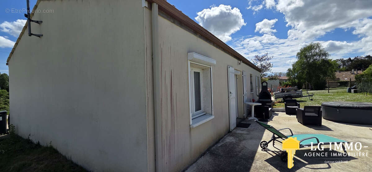 Maison à SAINT-ANDRE-DE-LIDON