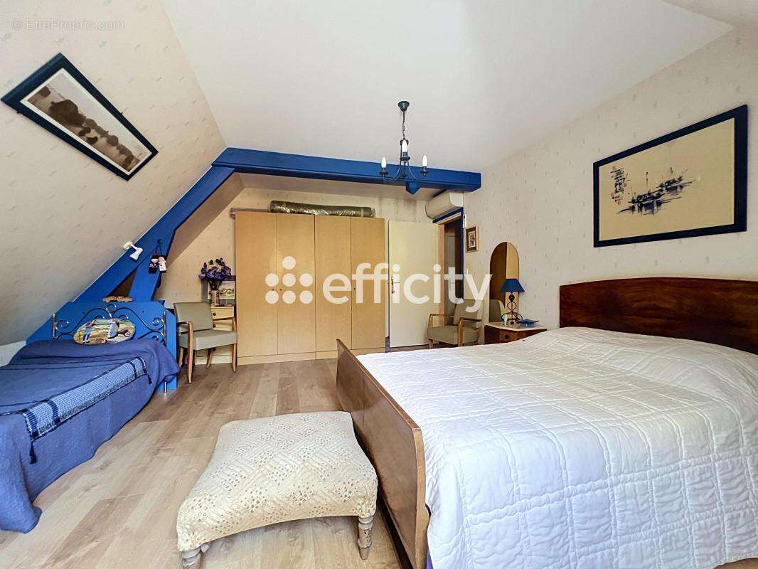 Maison 300 m² à Fondettes  - photo 16