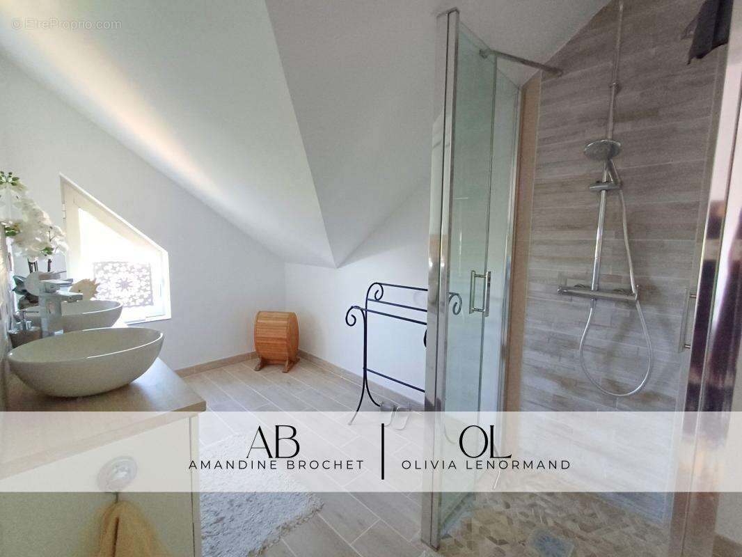 Maison à MAREIL-SUR-MAULDRE