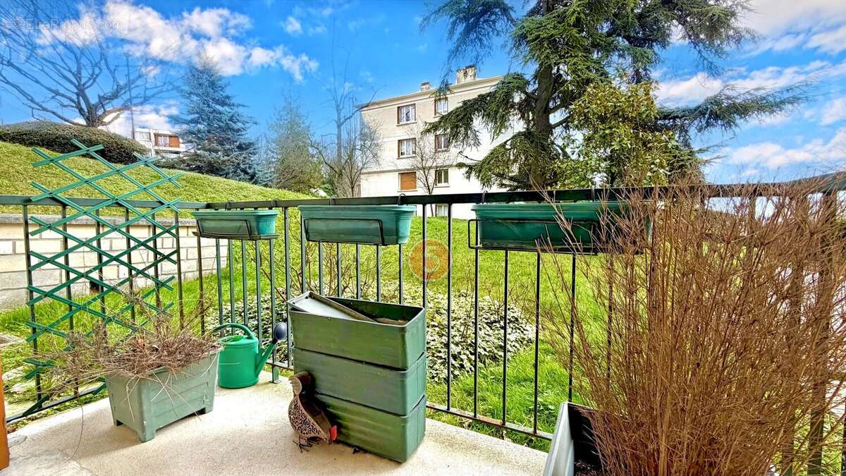 Appartement à LE RAINCY