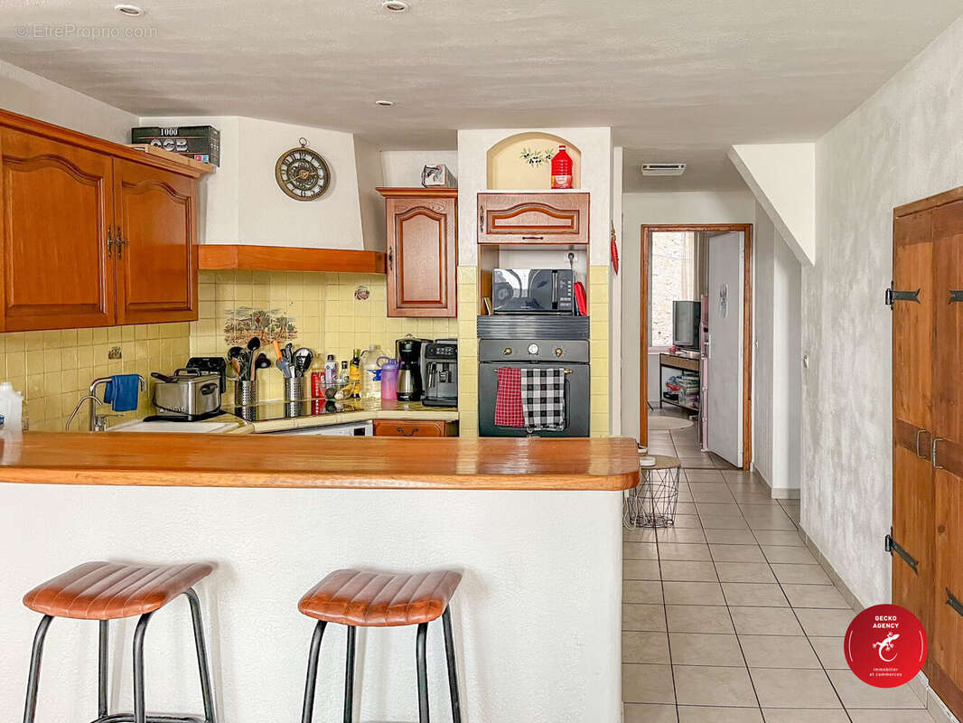 Appartement à FIGANIERES