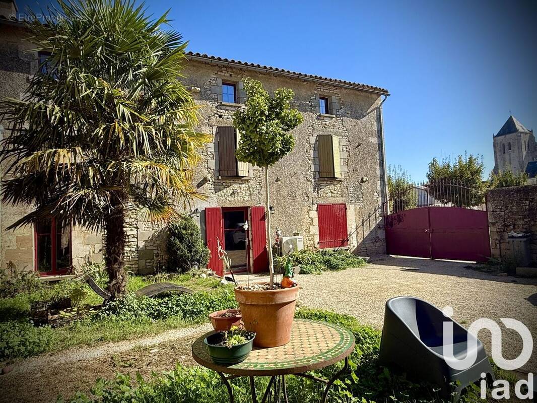 Photo 1 - Maison à CELLES-SUR-BELLE