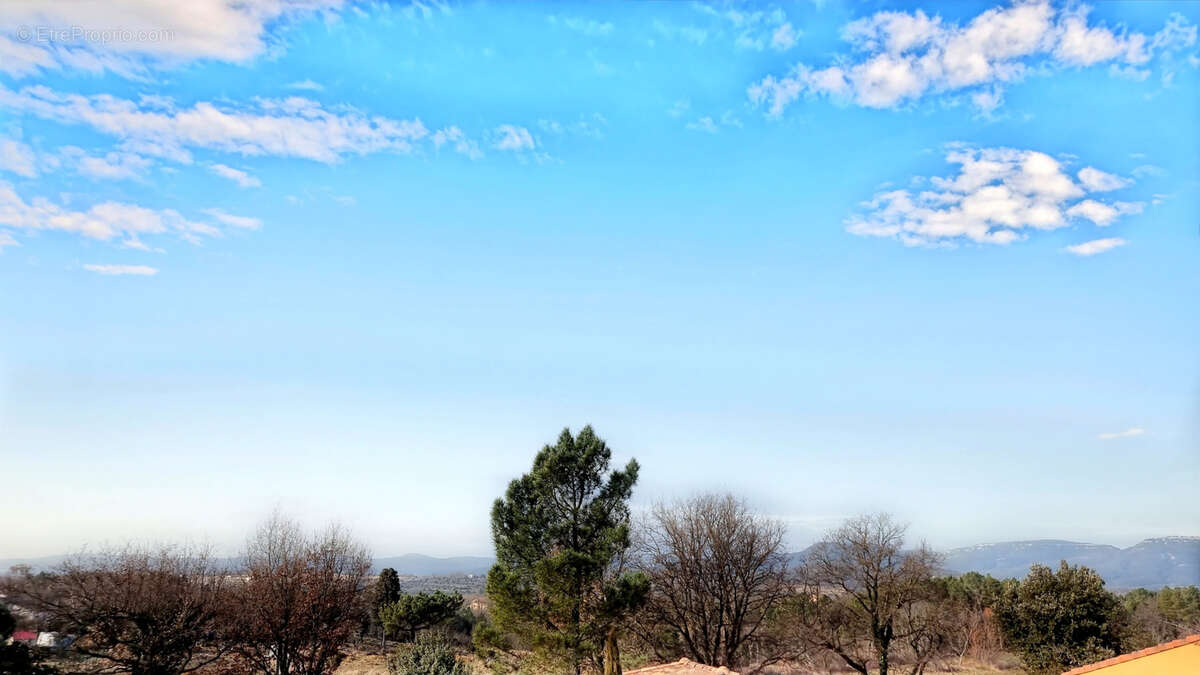 Maison à VALLON-PONT-D'ARC