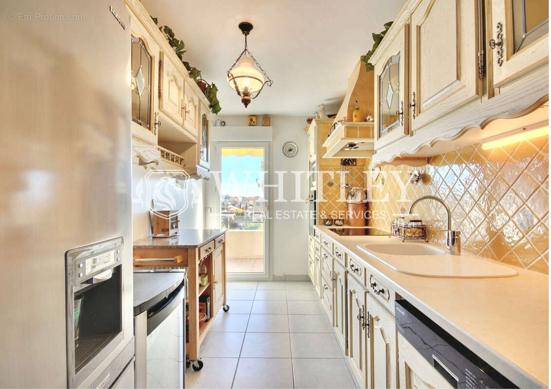 Appartement à FREJUS