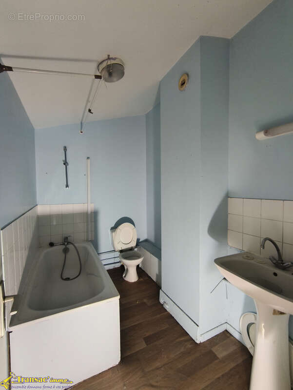 Appartement à THIERS