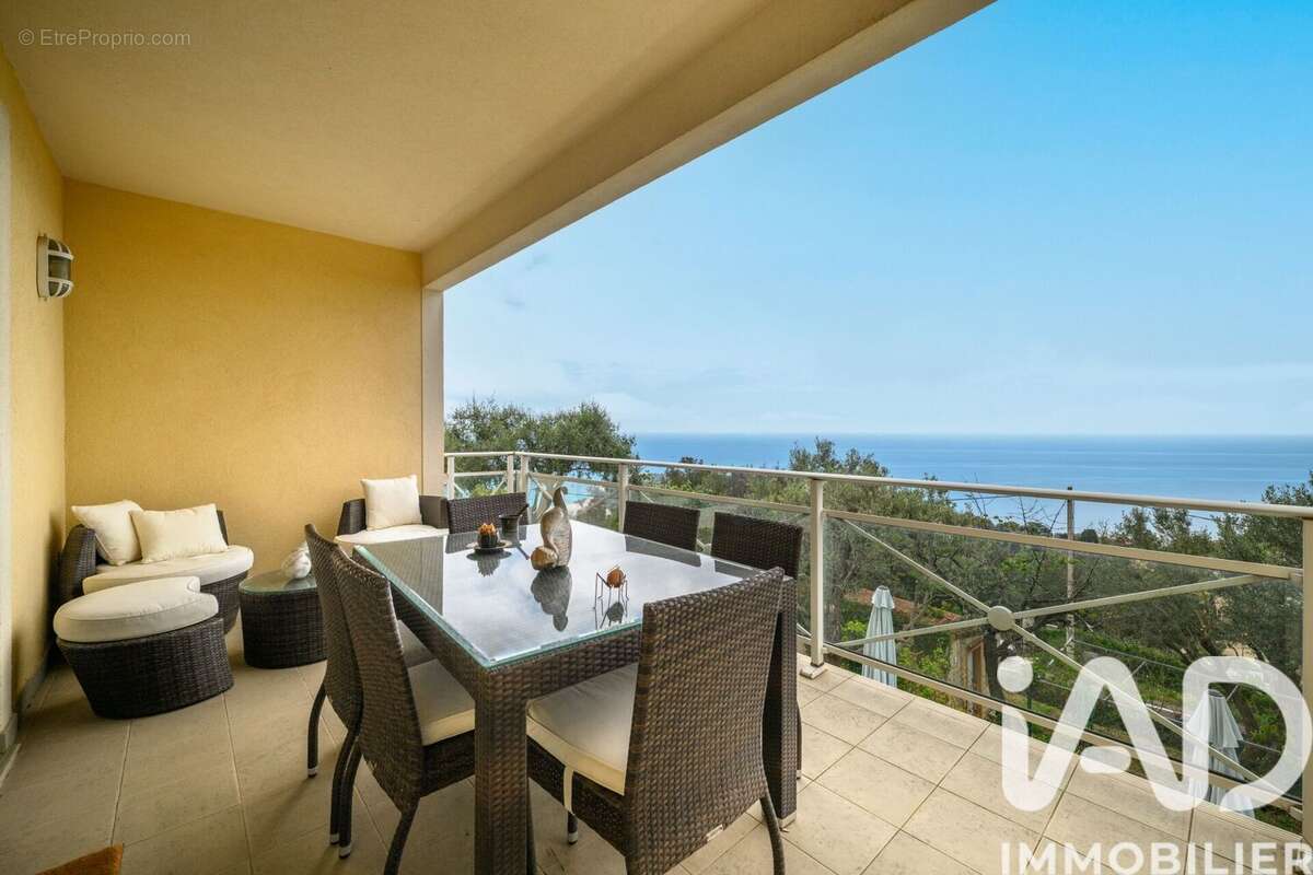 Maison 222 m² à Roquebrune-Cap-Martin  - photo 5