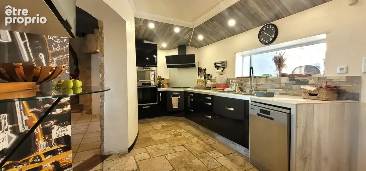 Maison avec vue panoramique, piscine et gite - photo 5