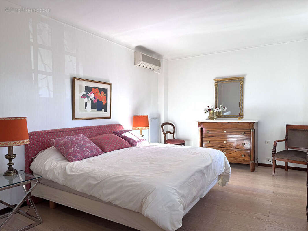 Maison à VILLENEUVE-LES-AVIGNON