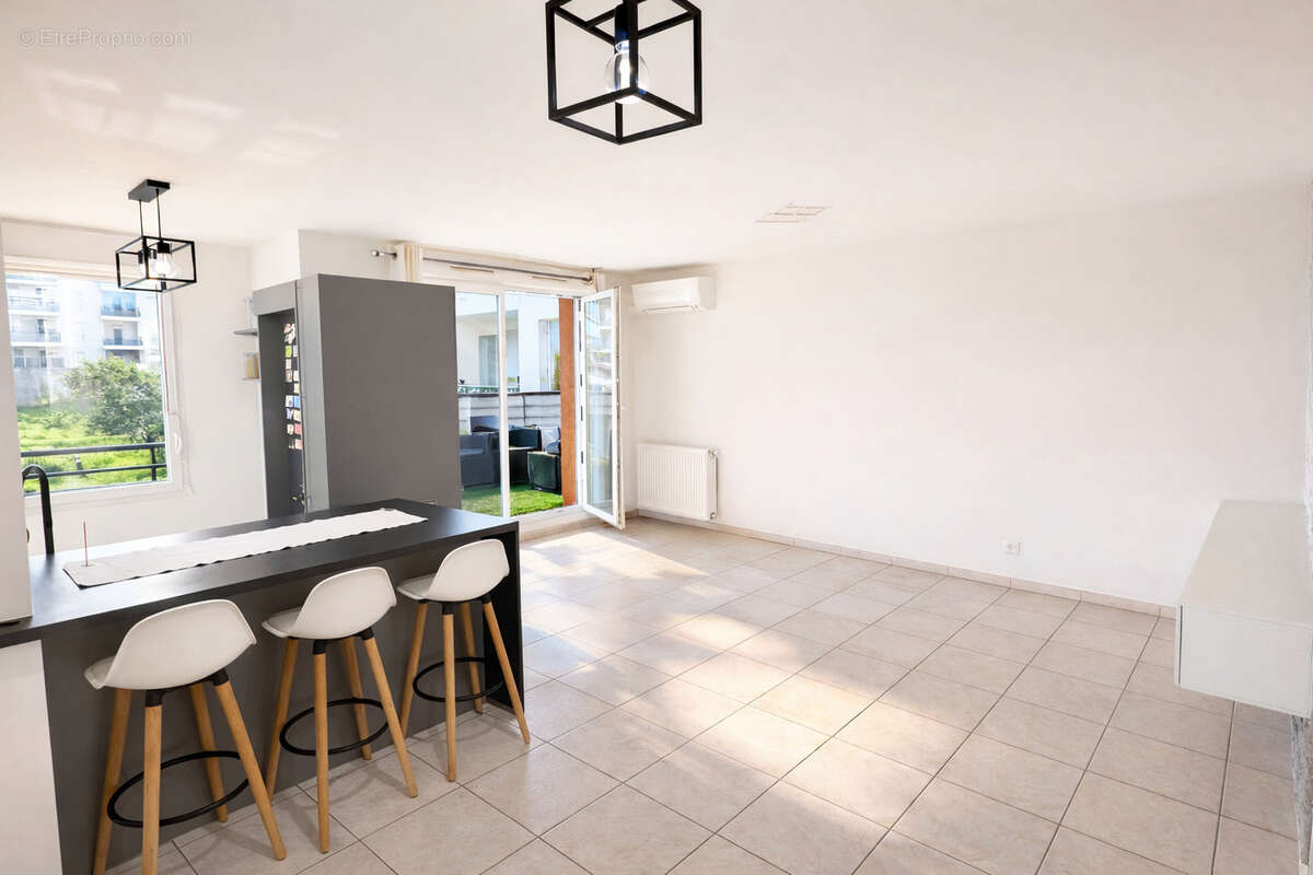 Appartement à VENISSIEUX