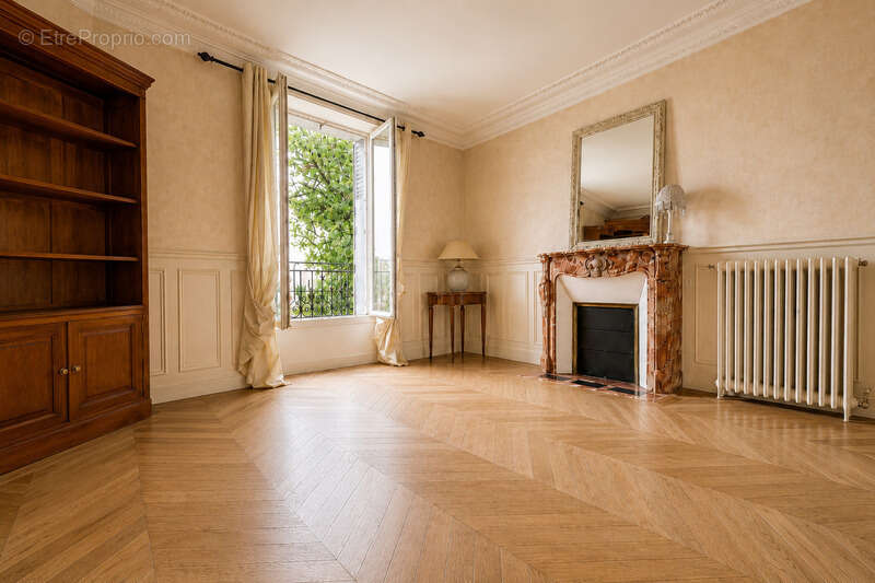 À vendre, maison de charme à 25 minutes de Paris, 6 pièces LE MEE SUR SEINE VILLAGE (77) - photo 6