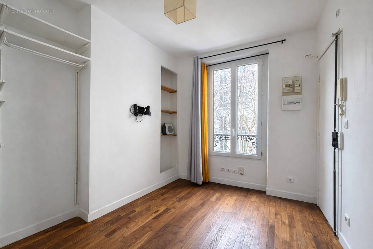 Appartement à PARIS-19E