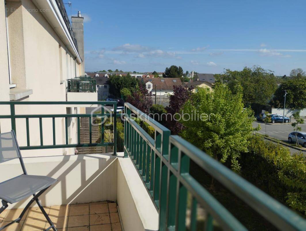 Appartement à PONTAULT-COMBAULT