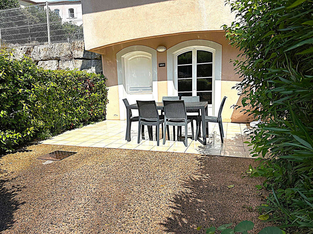 Appartement à CALLIAN