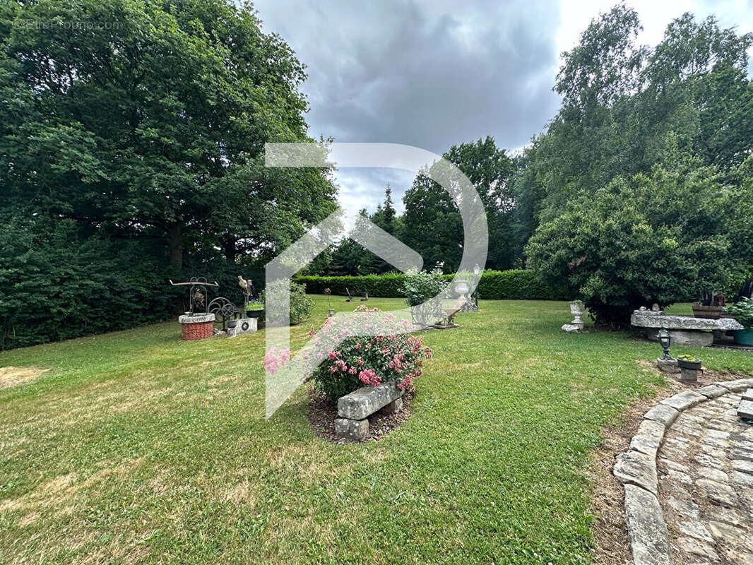 Maison à SOREL-MOUSSEL