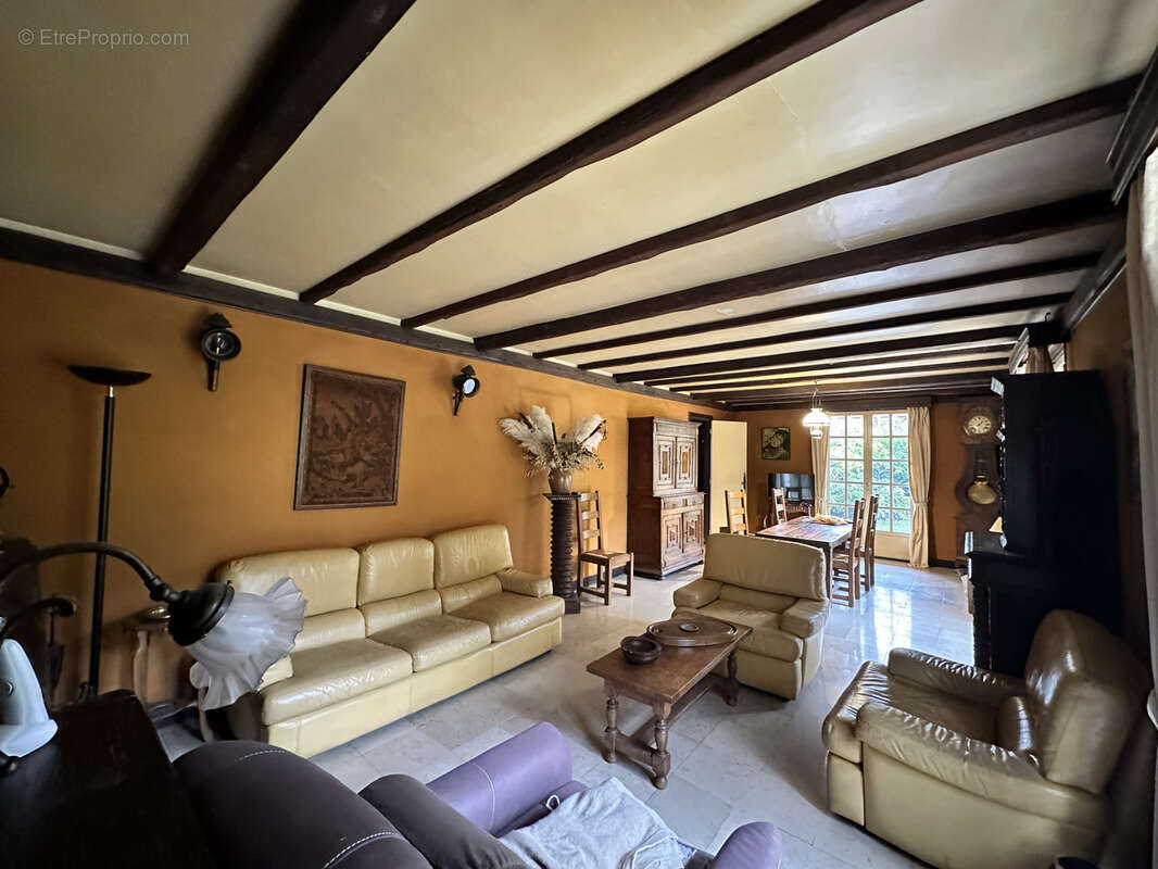 Maison à SAINT-REMY-LES-CHEVREUSE