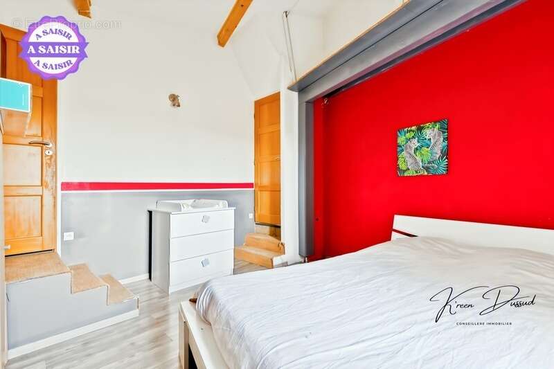 Maison à SAINTE-CATHERINE