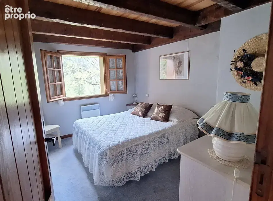 Très beau chalet 5 pièces avec dépendances et terrain - photo 11