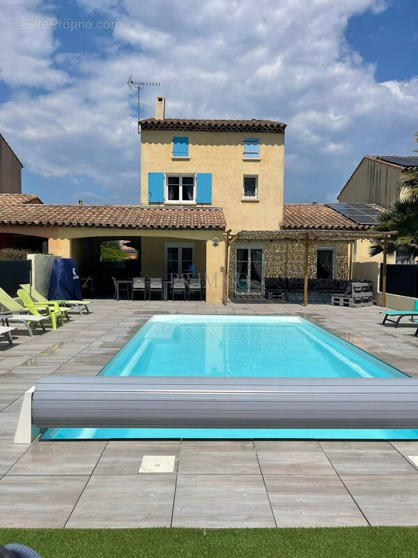 Maison à FREJUS