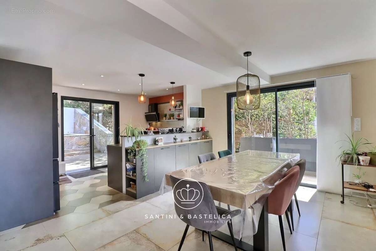 Villa contemporaine avec piscine et dépendance à Pietralba – Ajaccio - photo 5