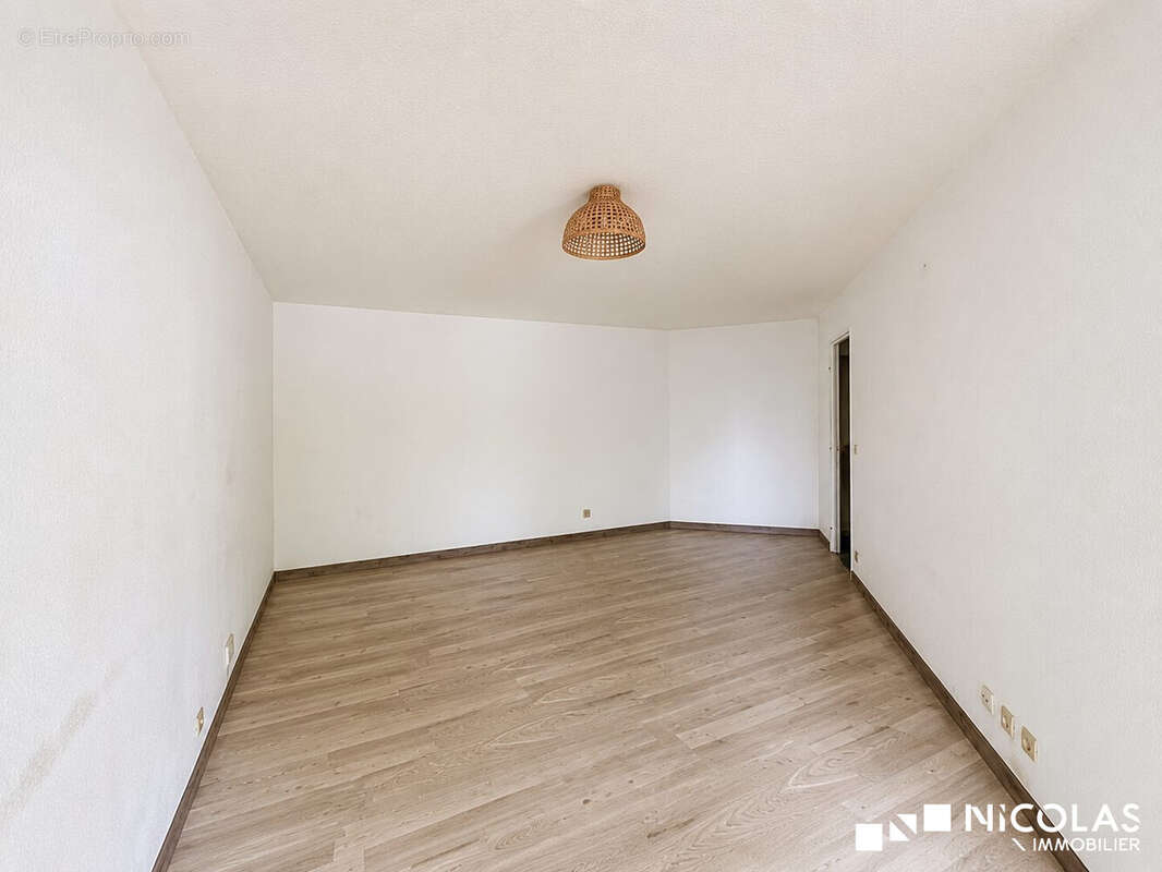 Appartement 47 m² à Bordeaux  - photo 4