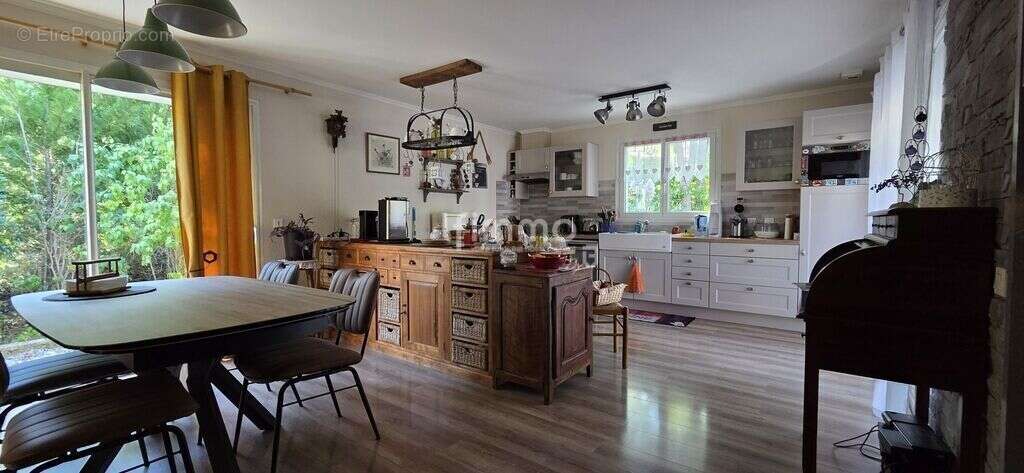 Maison à CAMPAGNE-SUR-AUDE