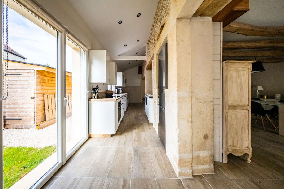 Maison à MARSANNAY-LE-BOIS