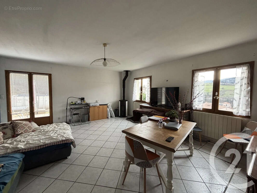 Maison à BOURG-ARGENTAL