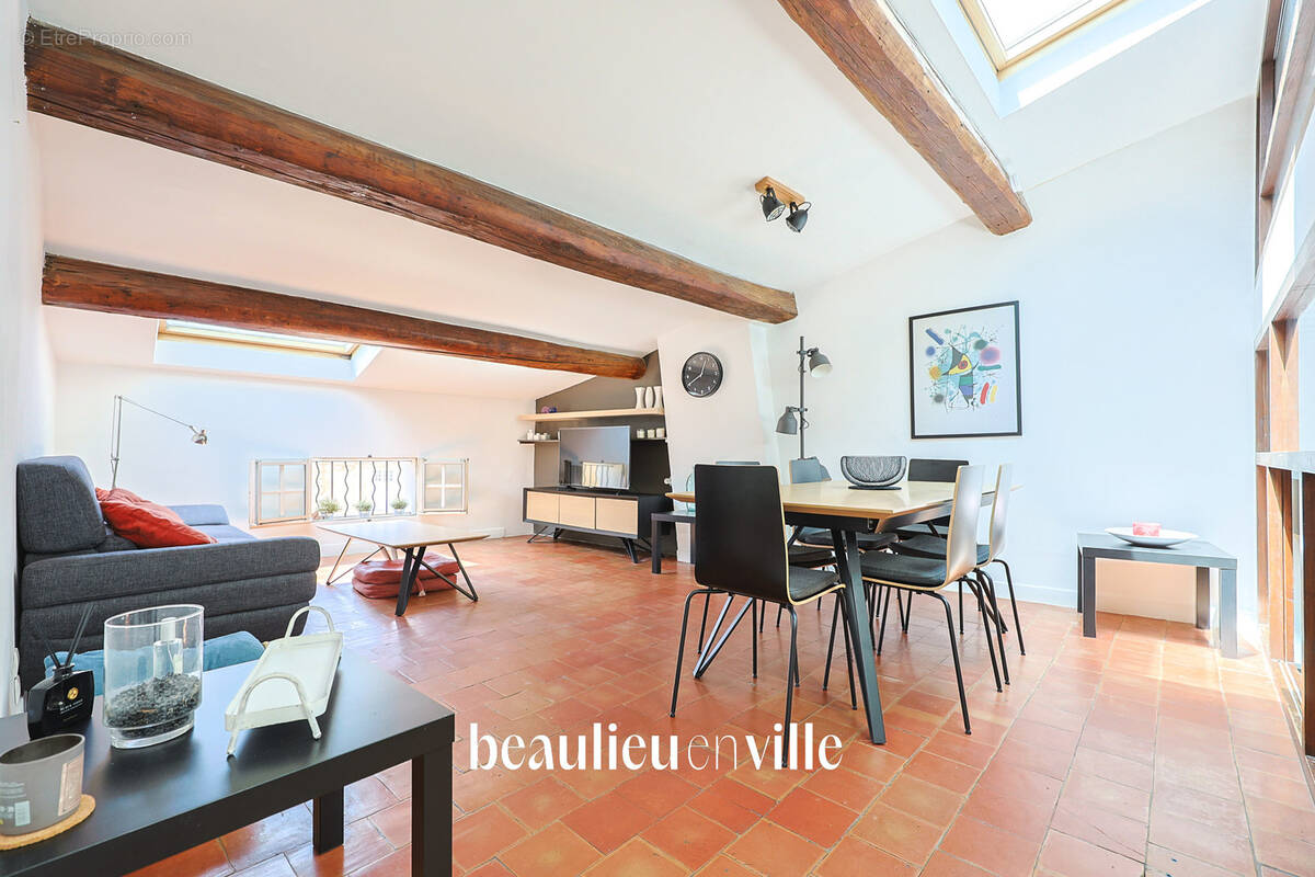 Appartement à AIX-EN-PROVENCE