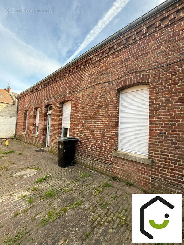 Maison à ROSIERES-EN-SANTERRE