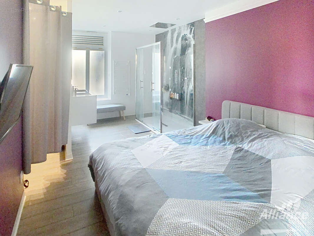 Superbe appartement avec vaste terrasse, excellentes prestations - photo 7