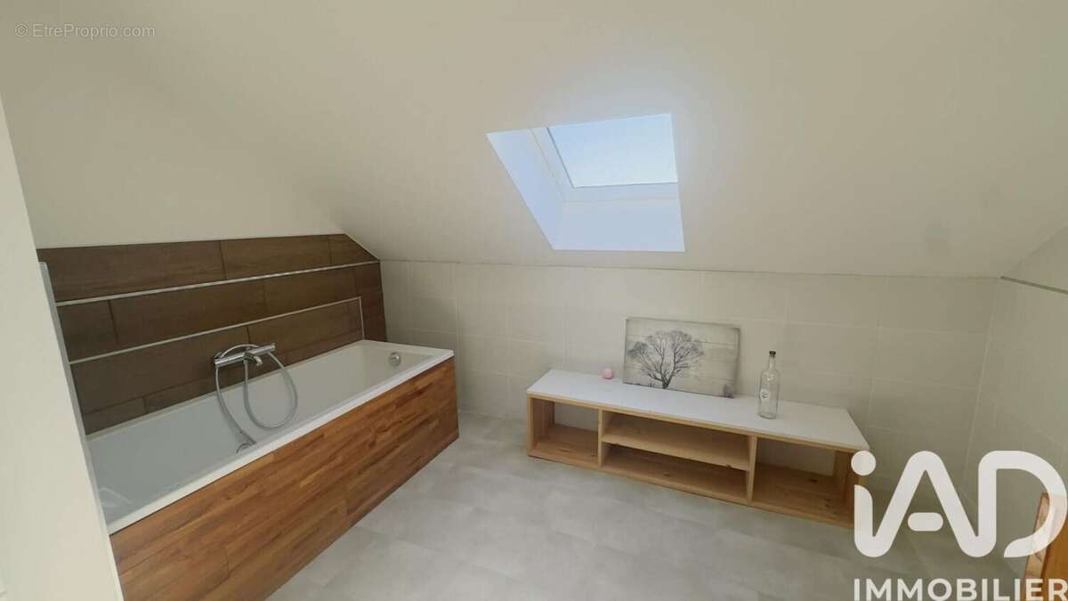 Maison 206 m² à Catillon-Sur-Sambre  - photo 5