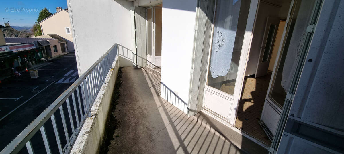 Appartement à SAINT-AMANS-DES-COTS